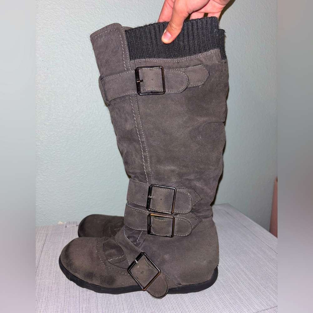 Gray boots